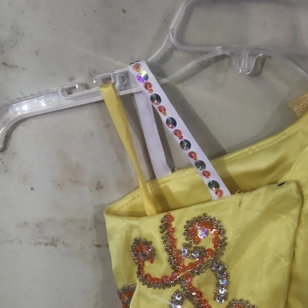 Stunning Custom-madeNational Glitz PageantSize 3T / 4T